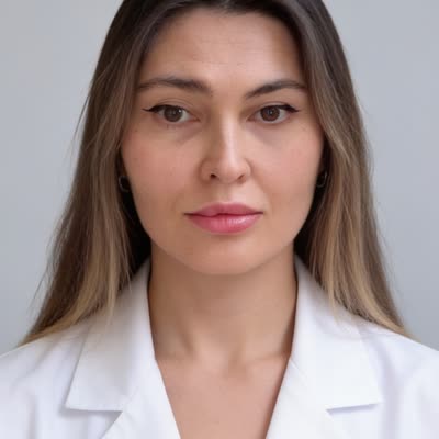 Alina Minikhanova